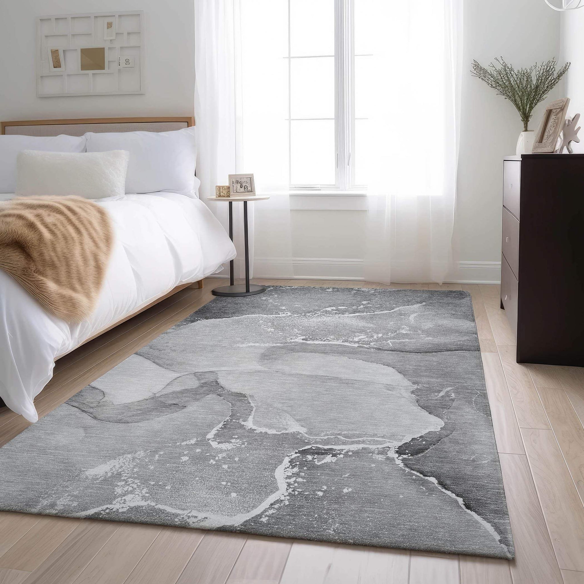 3' X 5' Gray And Ivory Abstract Washable Area Rug With UV Protection - HomeRoots - Flyclothing LLC