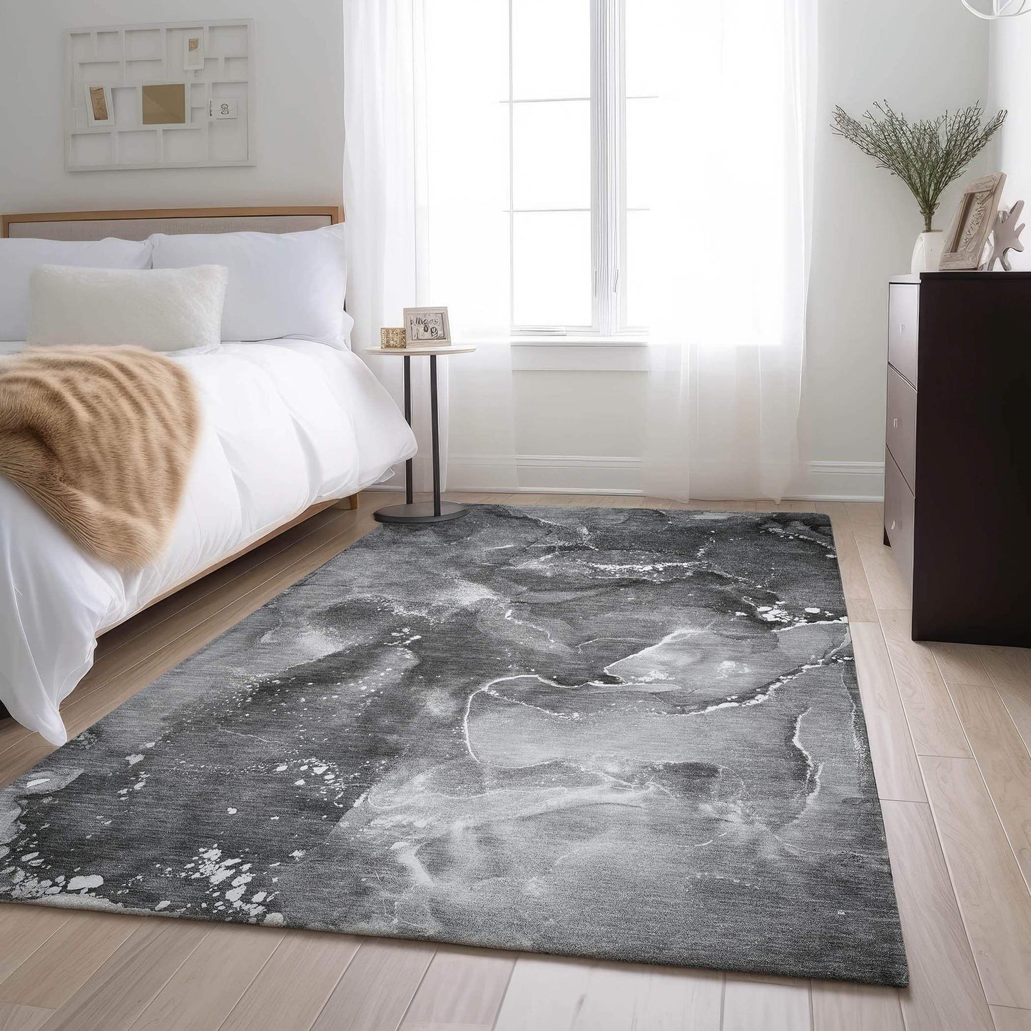 3' X 5' Gray And Ivory Abstract Washable Area Rug With UV Protection - HomeRoots - Flyclothing LLC