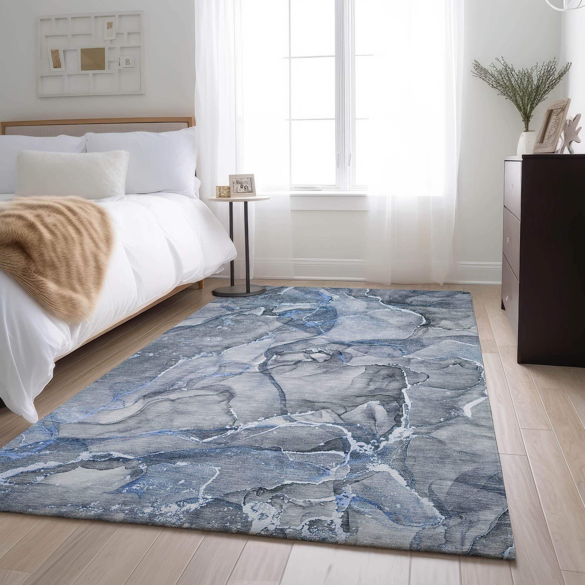 5' X 8' Blue And Ivory Abstract Washable Area Rug With UV Protection - HomeRoots - Flyclothing LLC