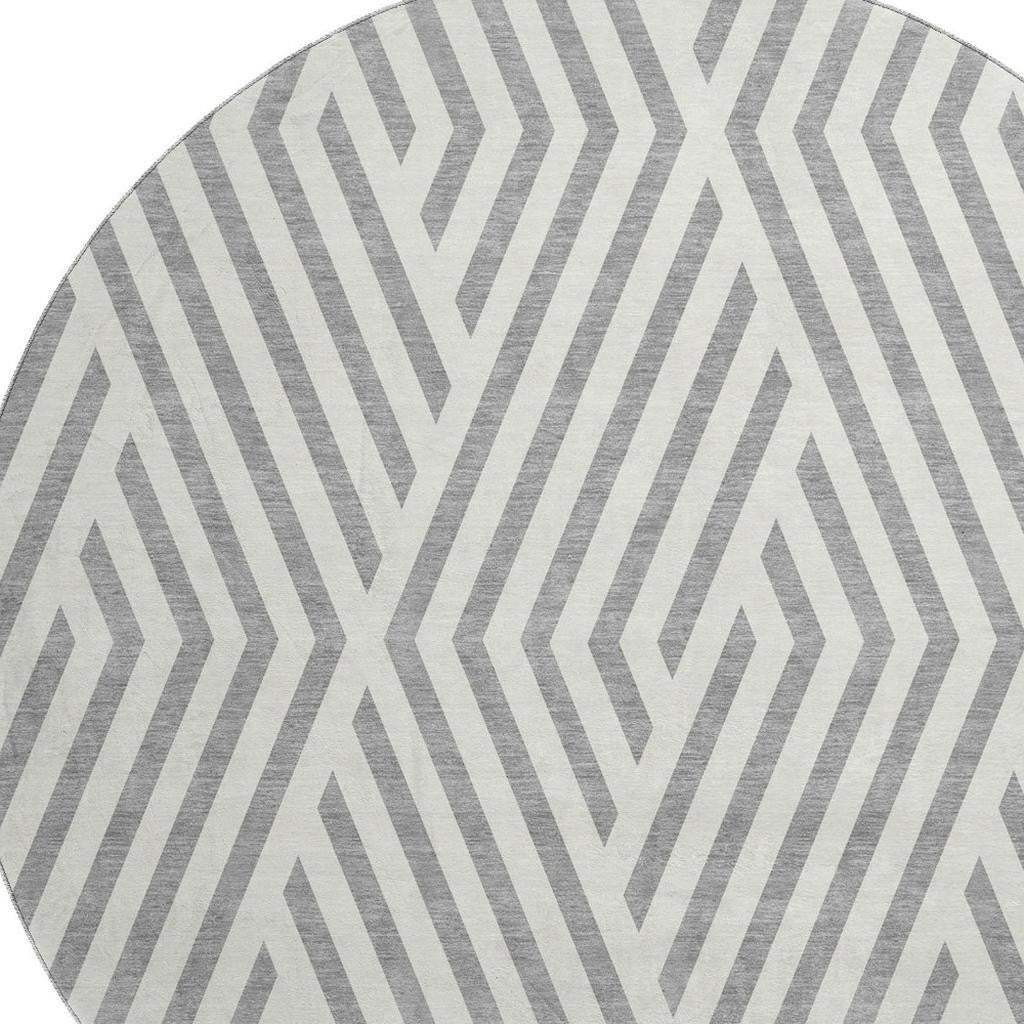 8' Gray And Ivory Geometric Washable Round Rug With UV Protection - HomeRoots - Flyclothing LLC