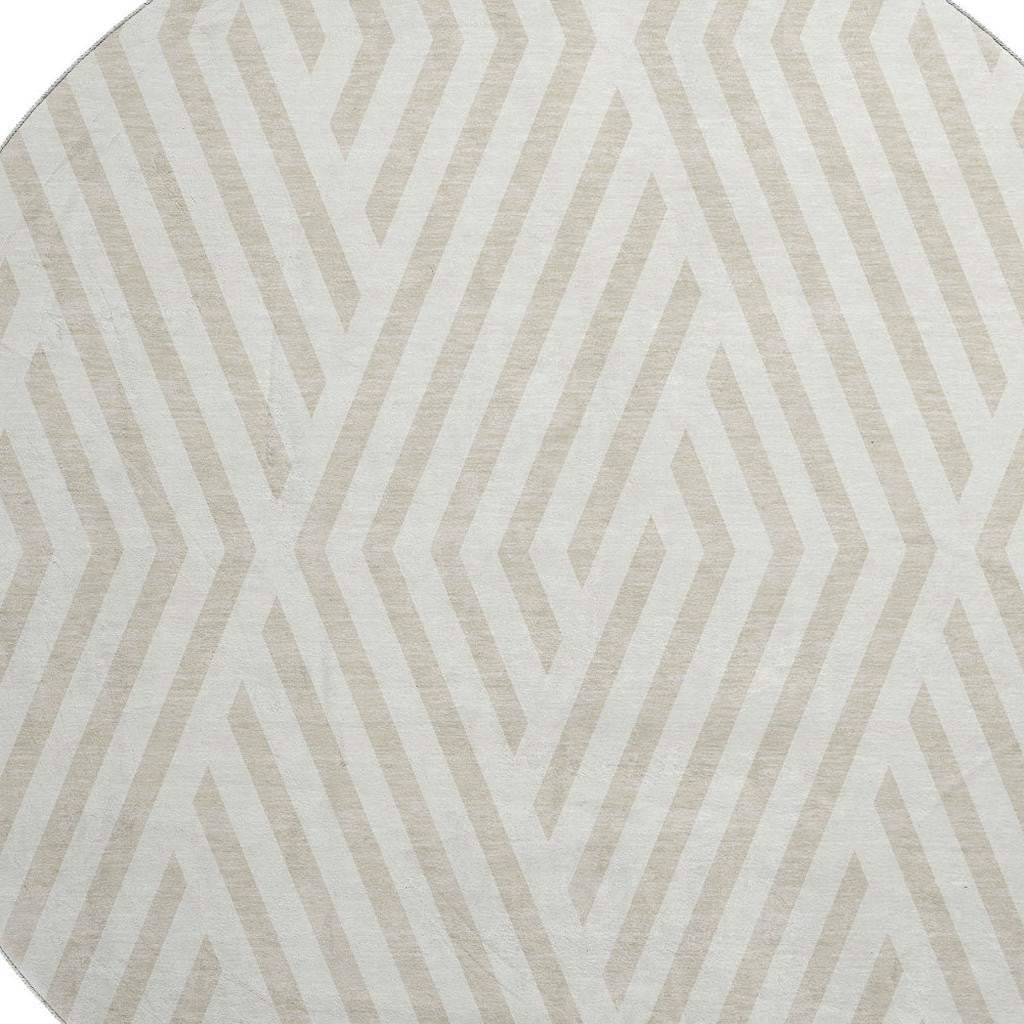 8' Ivory And Beige Geometric Washable Round Rug With UV Protection - HomeRoots - Flyclothing LLC