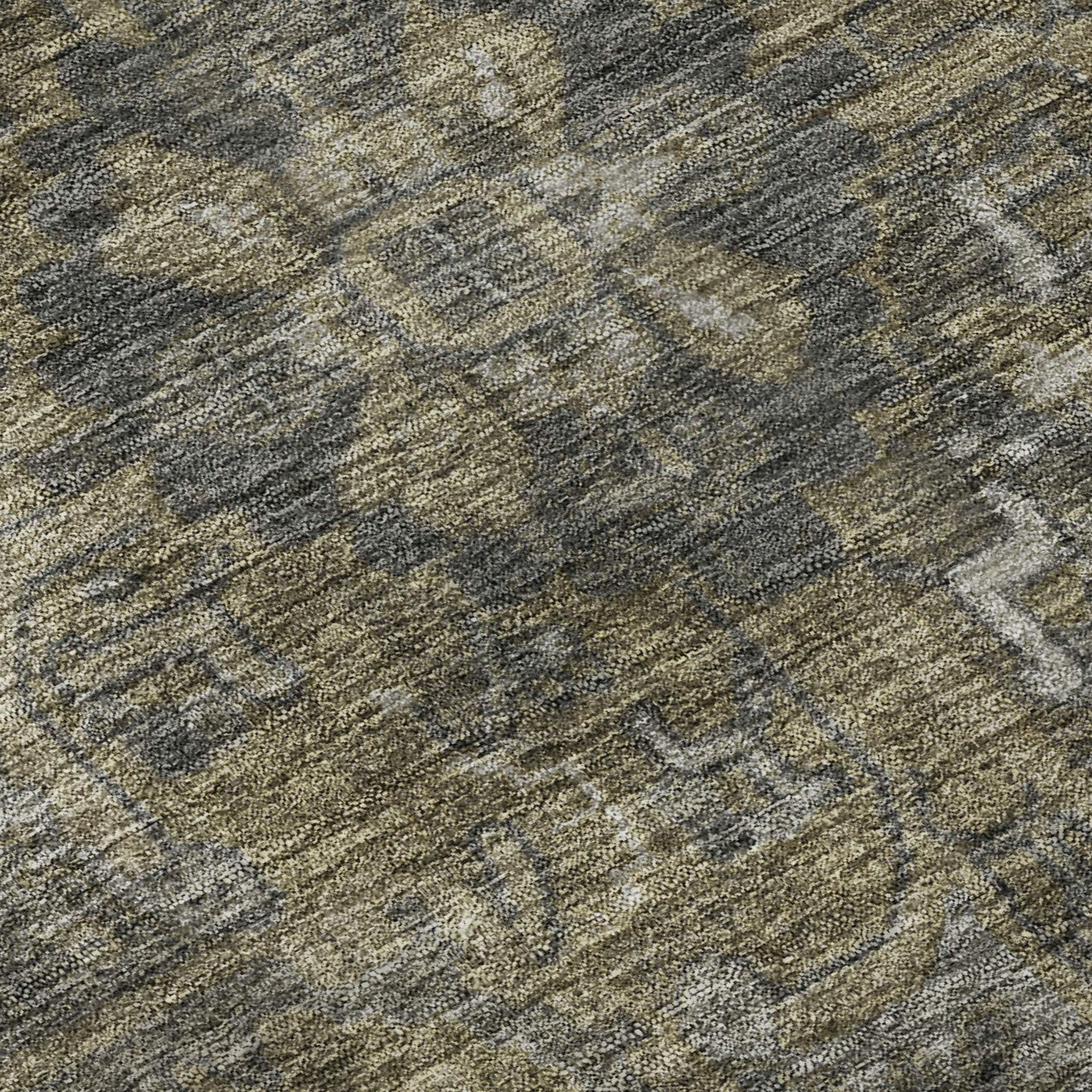 5' X 8' Chocolate And Gray Medallion Distressed Washable Area Rug With UV Protection - HomeRoots - Flyclothing LLC