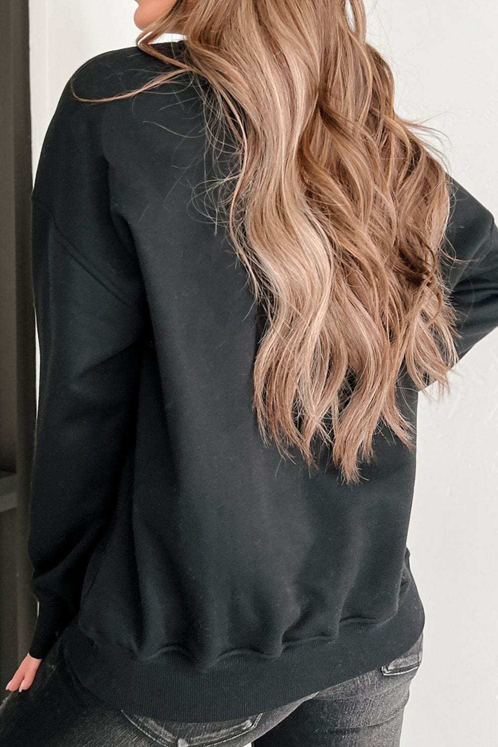 Floral Bunny Plaid Bow Graphic Easter Sweatshirt - Trendsi - Flyclothing LLC