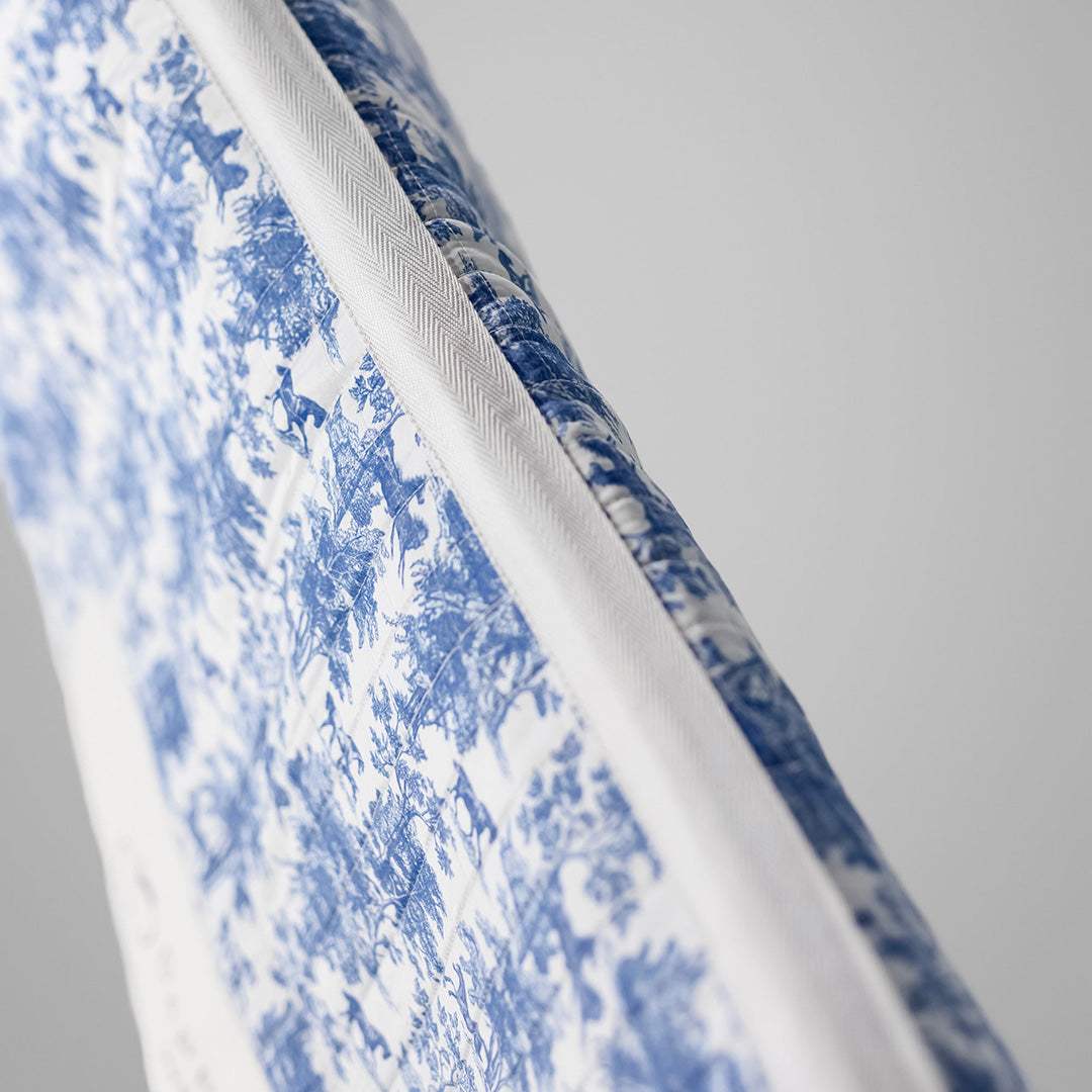 Dapplebay Equestrian Toile Western Saddle Pad-Blue/White - Breeches.com - Flyclothing LLC