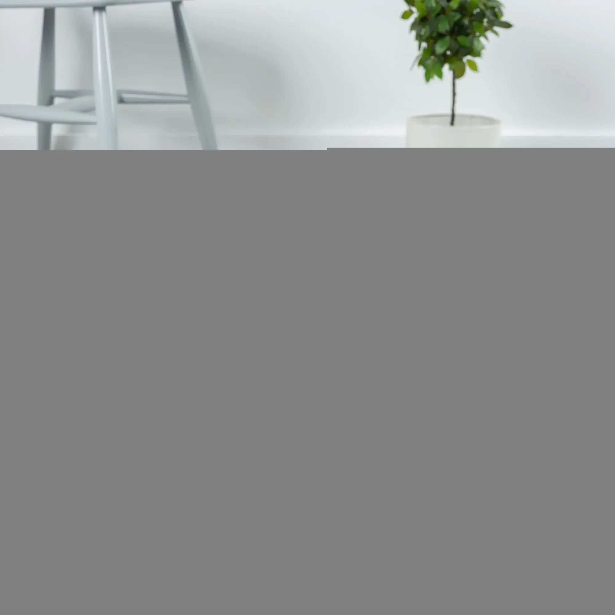 4' X 6' Blue And Ivory Floral Area Rug With UV Protection - Homeroots - Flyclothing LLC