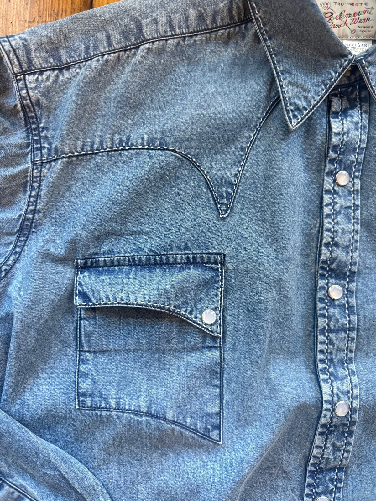 Rockmount Men's Denim Classic Quarter Horse Western Shirt - Rockmount Clothing - Flyclothing LLC