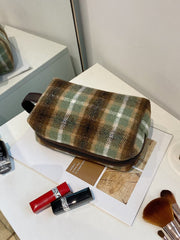 Contrast Plaid Clutch with Zipper - Trendsi