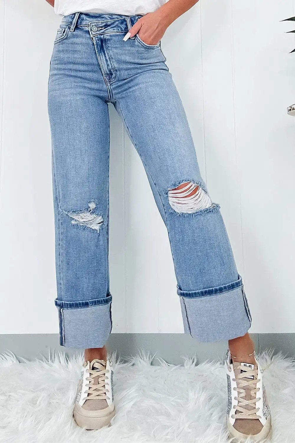 Distressed Straight Jeans with Pockets - Trendsi