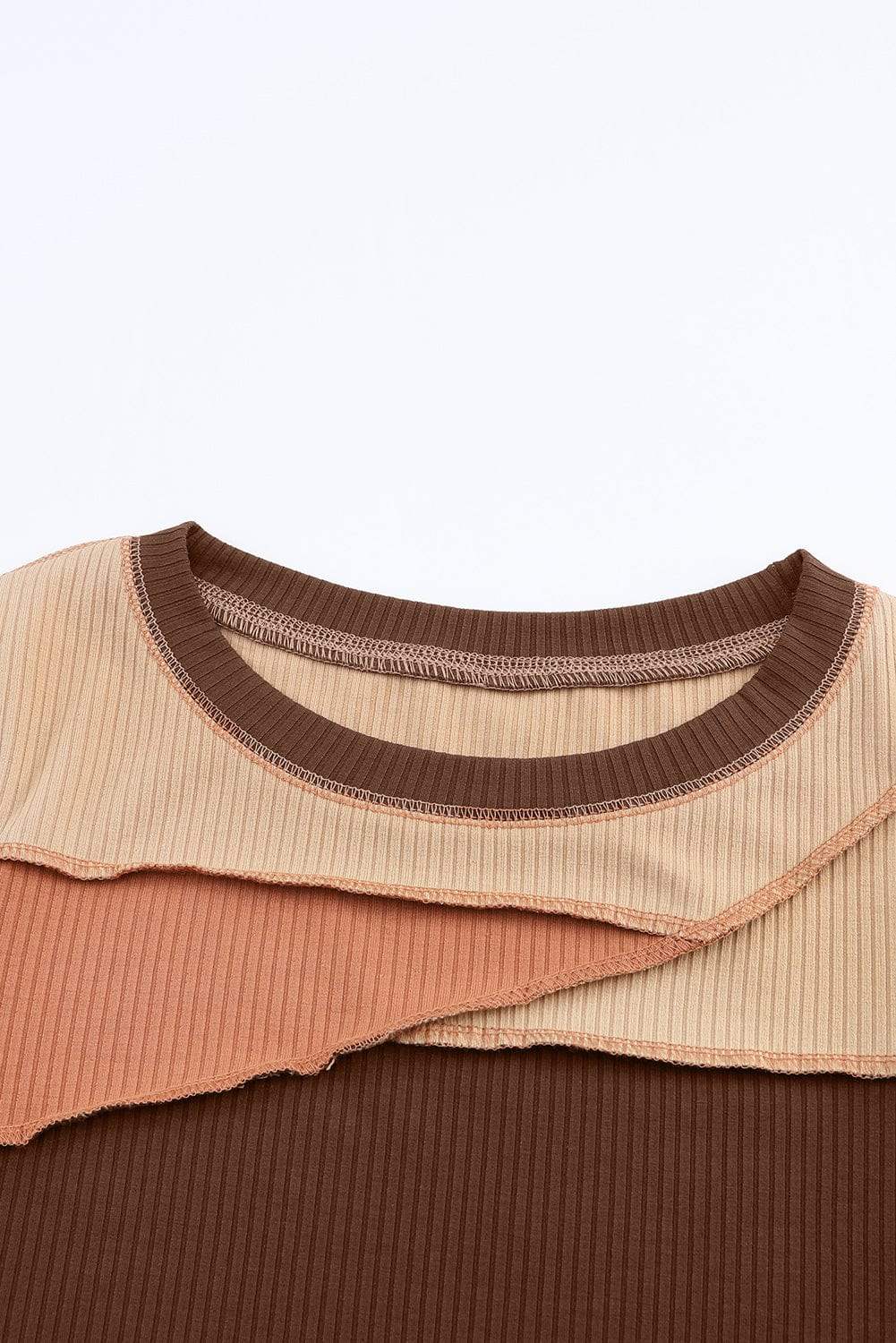 Exposed Seam Contrast Round Neck Long Sleeve T-Shirt - Trendsi - Flyclothing LLC