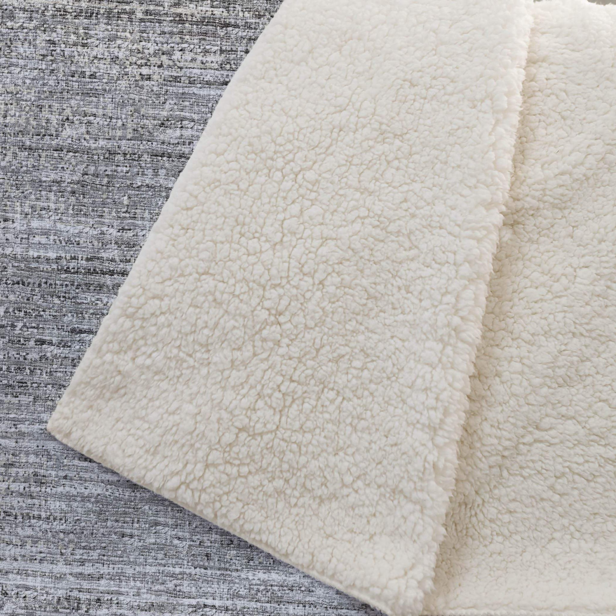 50" X 70" Silver And Gray Abstract Polyester Woven Plush Throw Blanket - HomeRoots - Flyclothing LLC