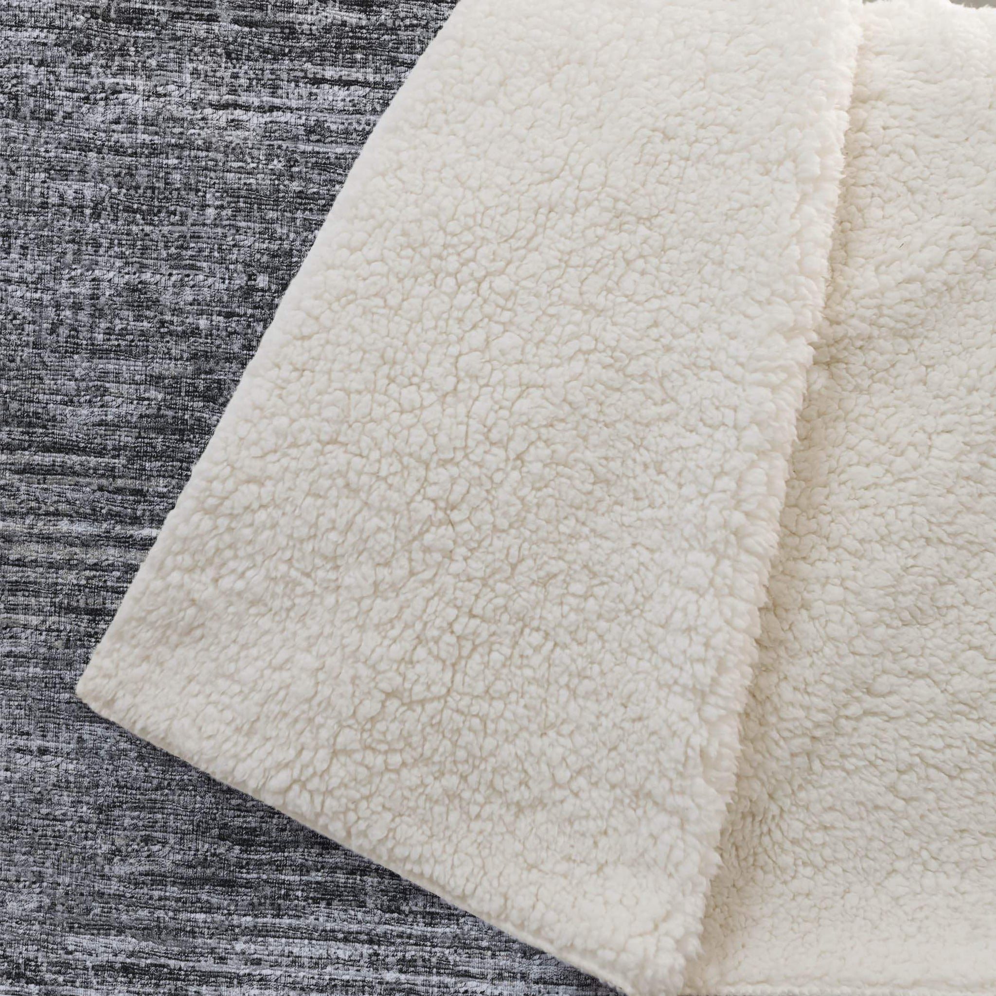 50" X 70" Gray And Silver Abstract Microfiber Plush Throw Blanket - Homeroots - Flyclothing LLC