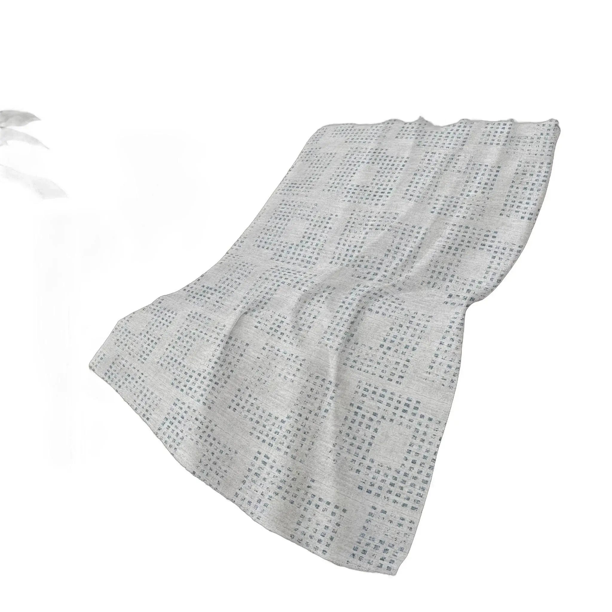 50" X 70" Silver And Blue Geometric Polyester Woven Plush Throw Blanket - Homeroots - Flyclothing LLC