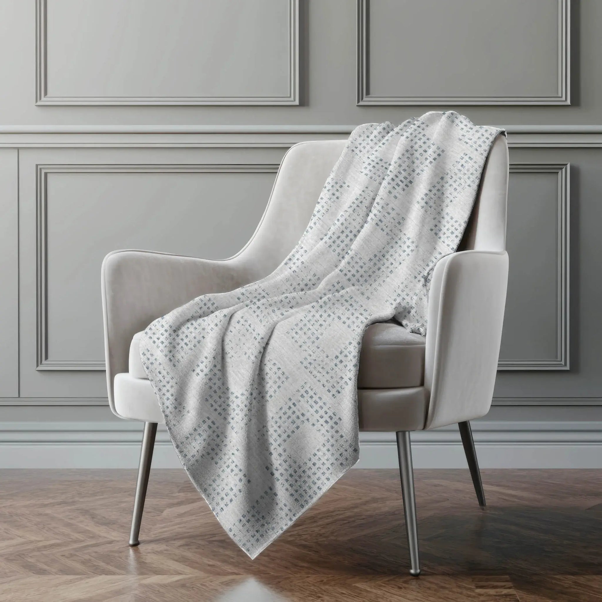 50" X 70" Silver And Blue Geometric Polyester Woven Plush Throw Blanket - Homeroots - Flyclothing LLC