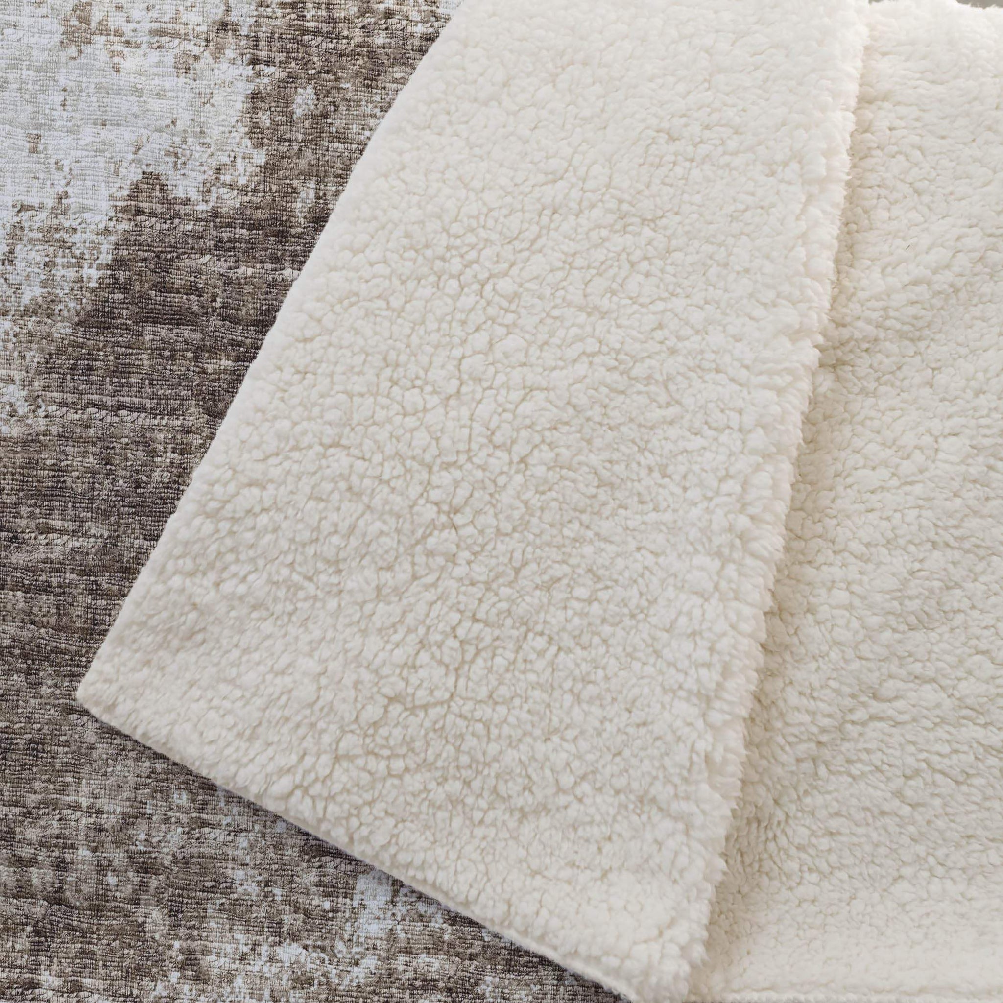 50" X 70" Brown And Beige Abstract Polyester Woven Plush Throw Blanket - HomeRoots - Flyclothing LLC