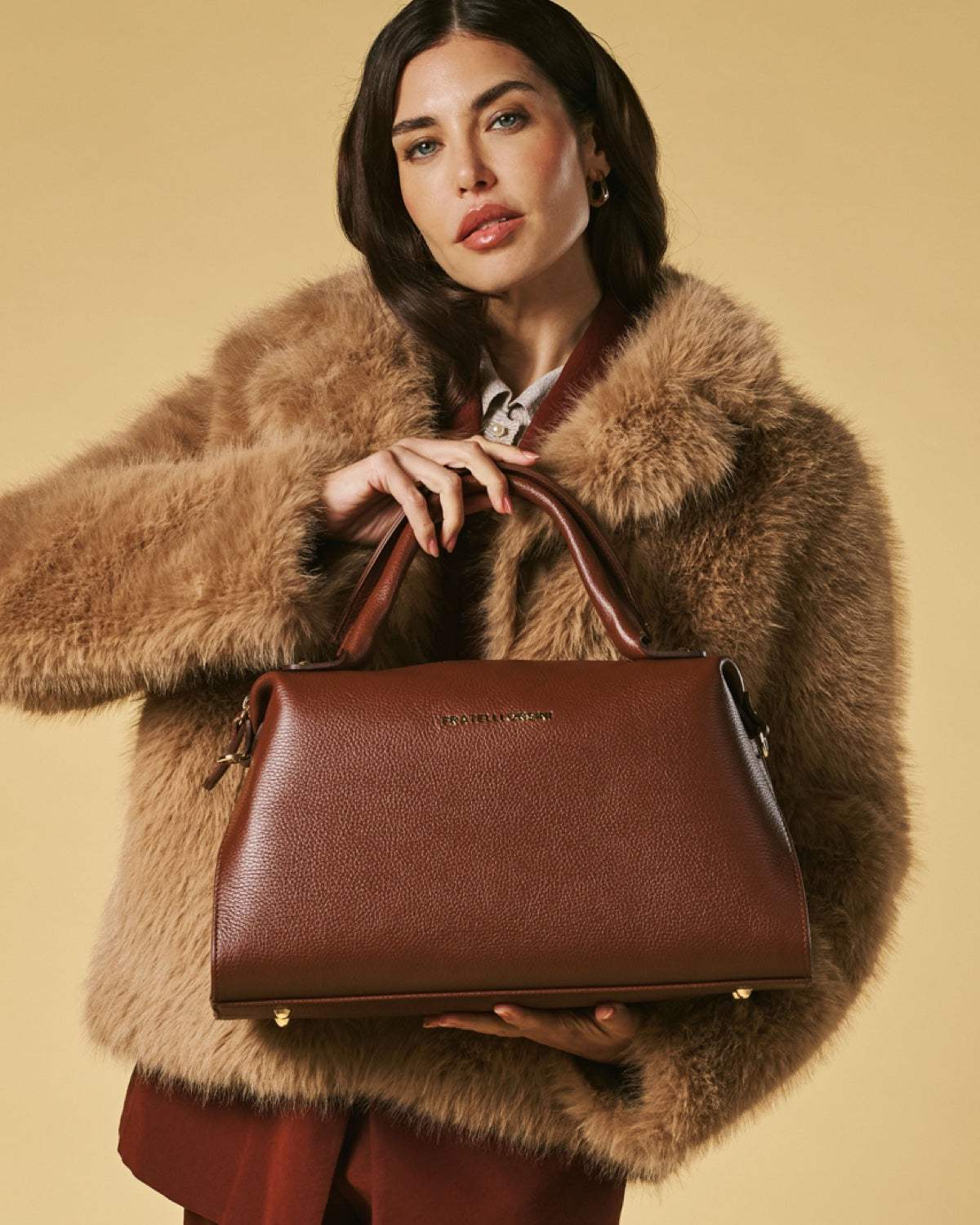 Cecilia (brown) - Italian calf leather women's handbag (with shoulder strap) - Leather Gloves Online - Flyclothing LLC
