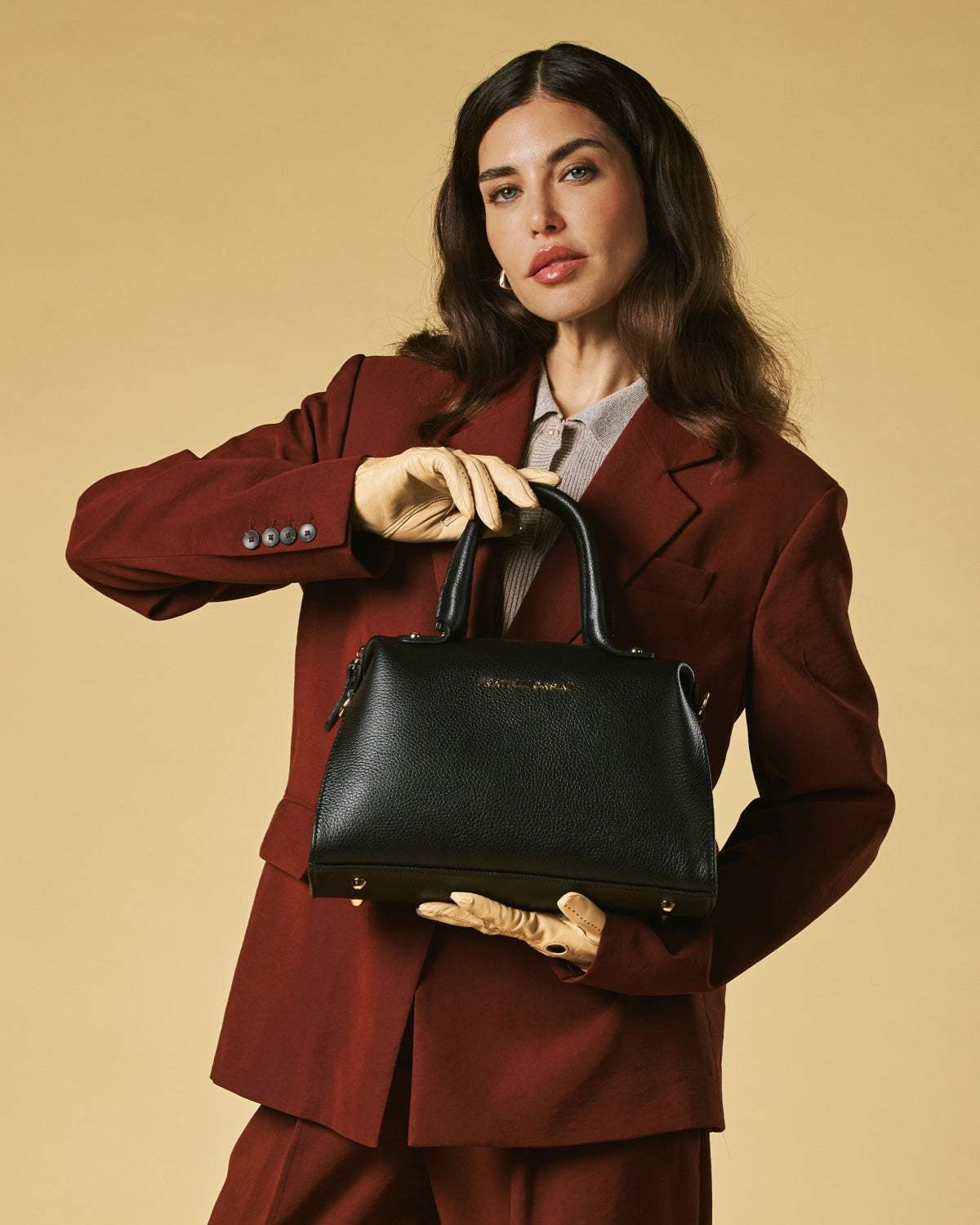 Zita (black) - Italian calf leather women's handbag (with shoulder strap)