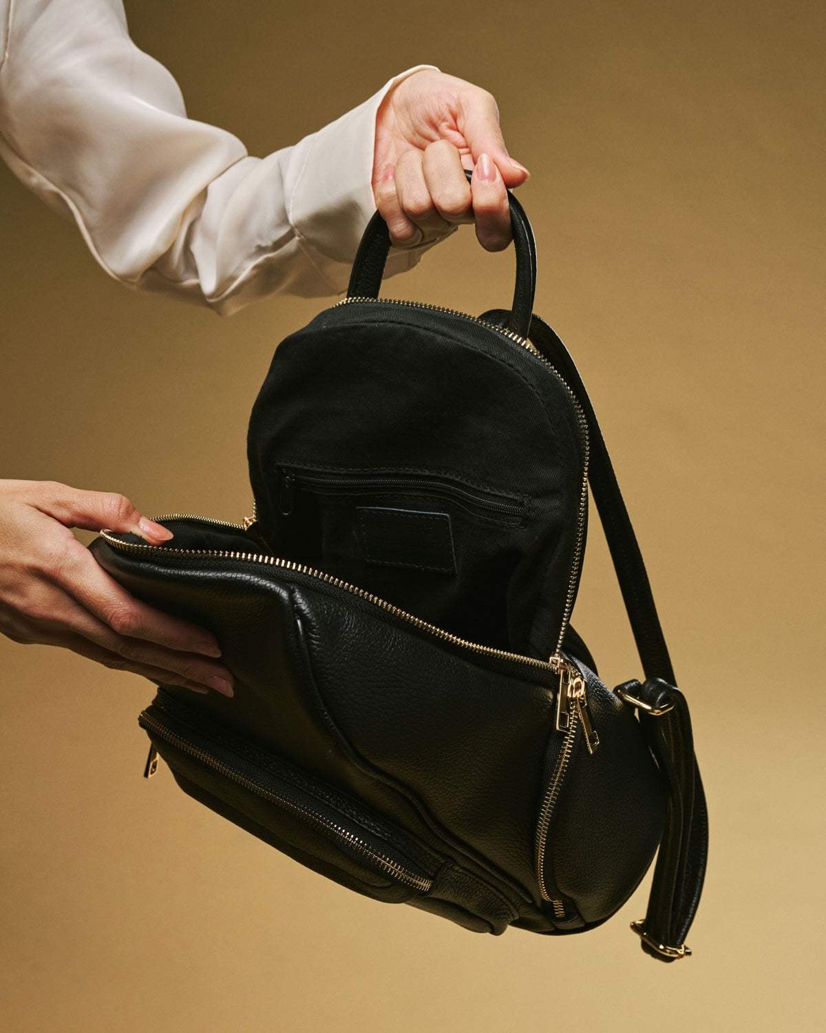 Martina (black) - Italian calf leather women's backpack