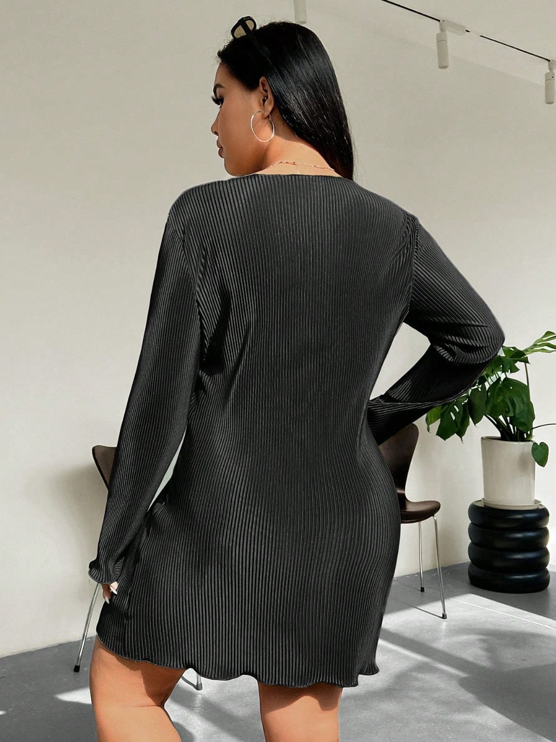 Honey Plus Size Lettuce Hem Round Neck Long Sleeve Dress - Trendsi