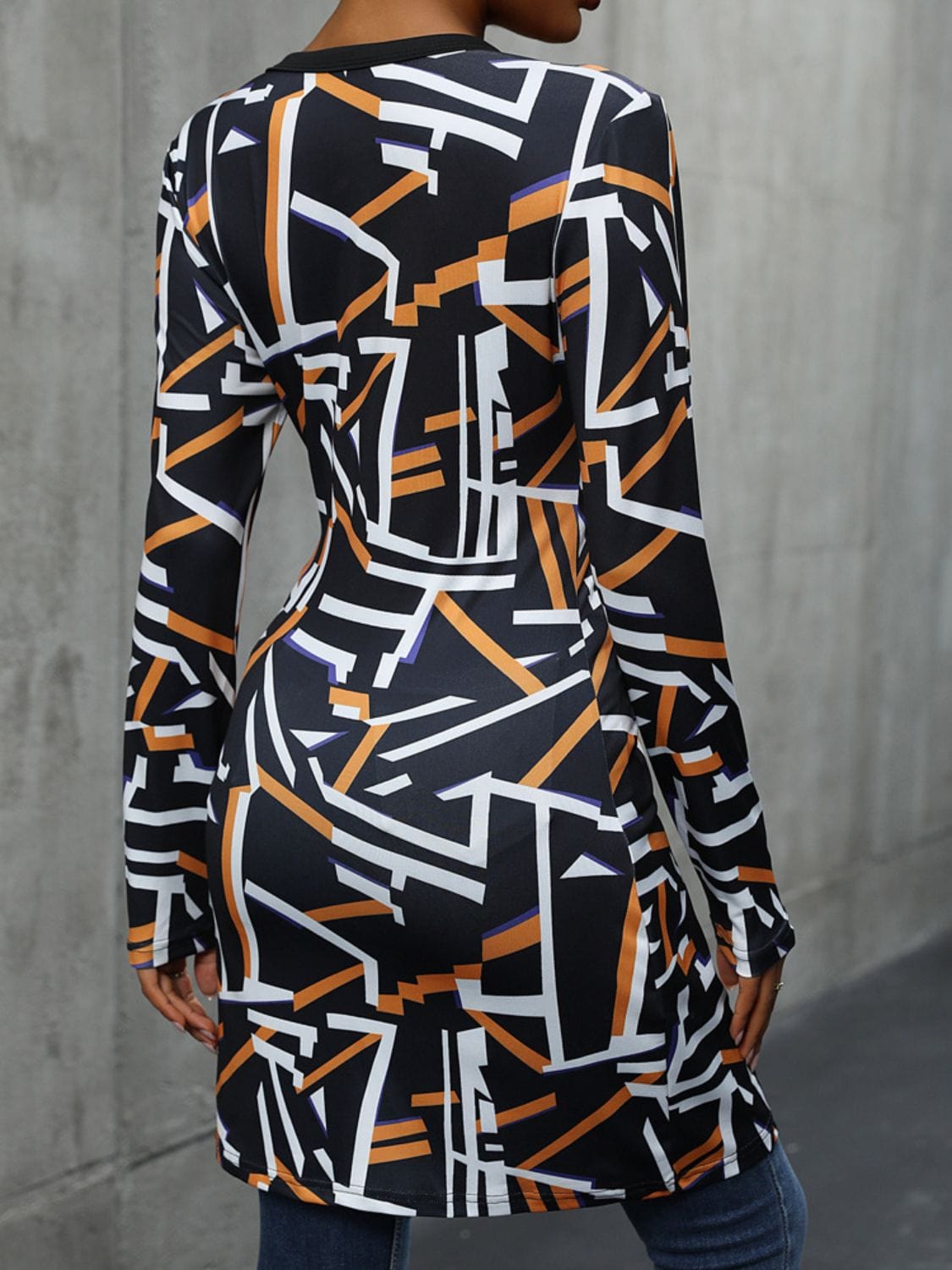 Geometric Surplice Long Sleeve T-Shirt - Trendsi