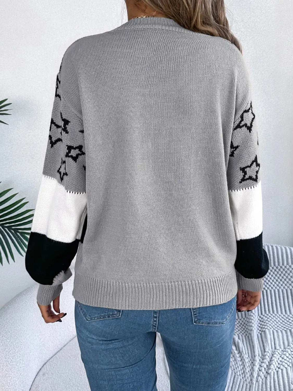 Star Contrast Round Neck Sweater - Trendsi - Flyclothing LLC
