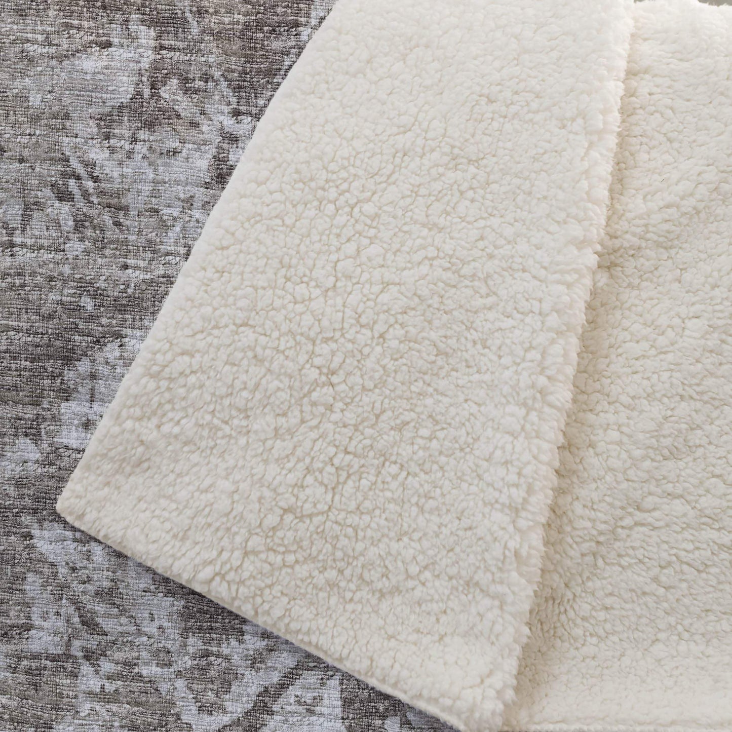 50" X 70" Brown And Beige Damask Polyester Woven Plush Throw Blanket - HomeRoots - Flyclothing LLC
