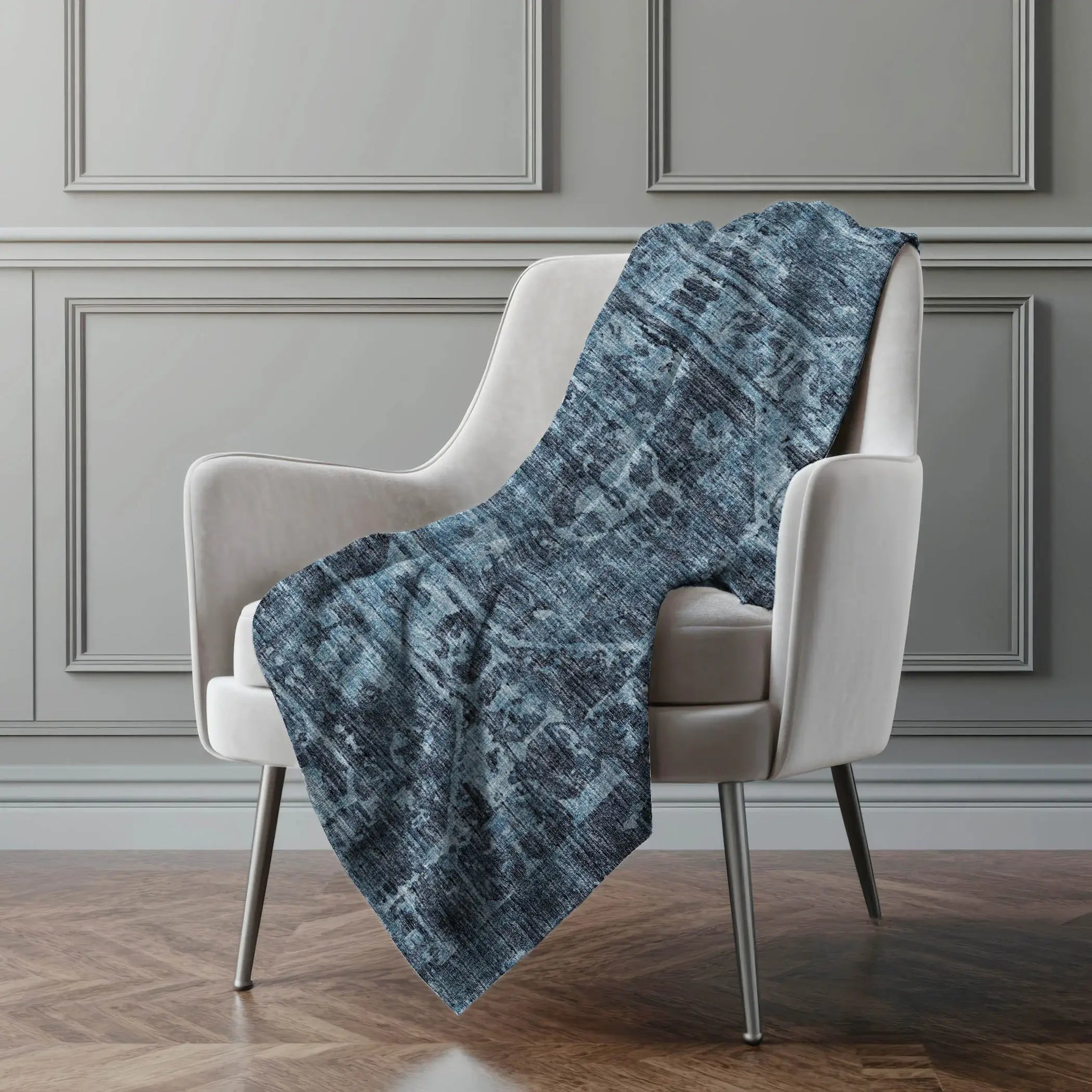 50" X 70" Navy Blue And Gray Damask Polyester Woven Plush Throw Blanket - Homeroots - Flyclothing LLC