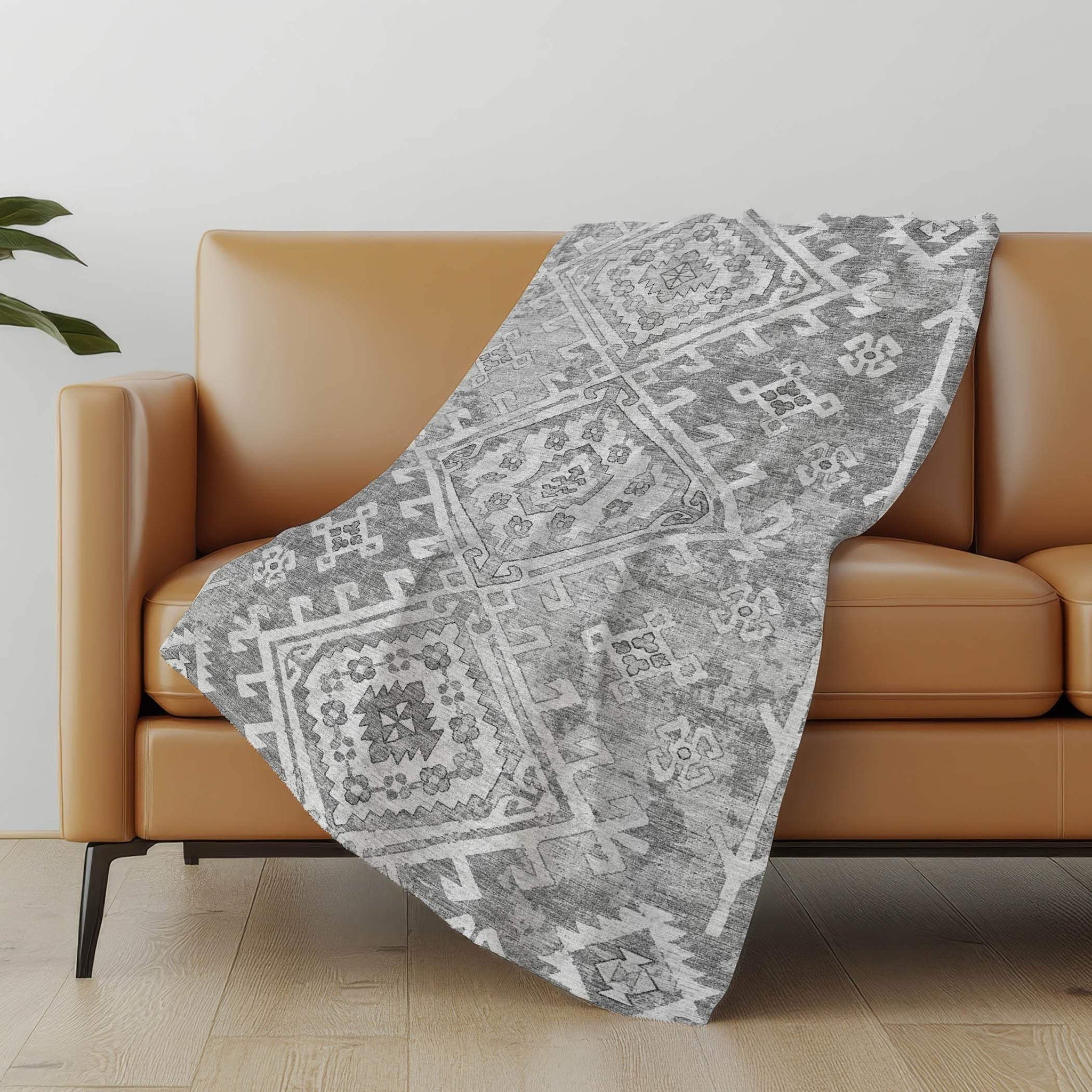 50" X 70" Pewter And Beige Southwestern Microfiber Plush Throw Blanket - Homeroots - Flyclothing LLC