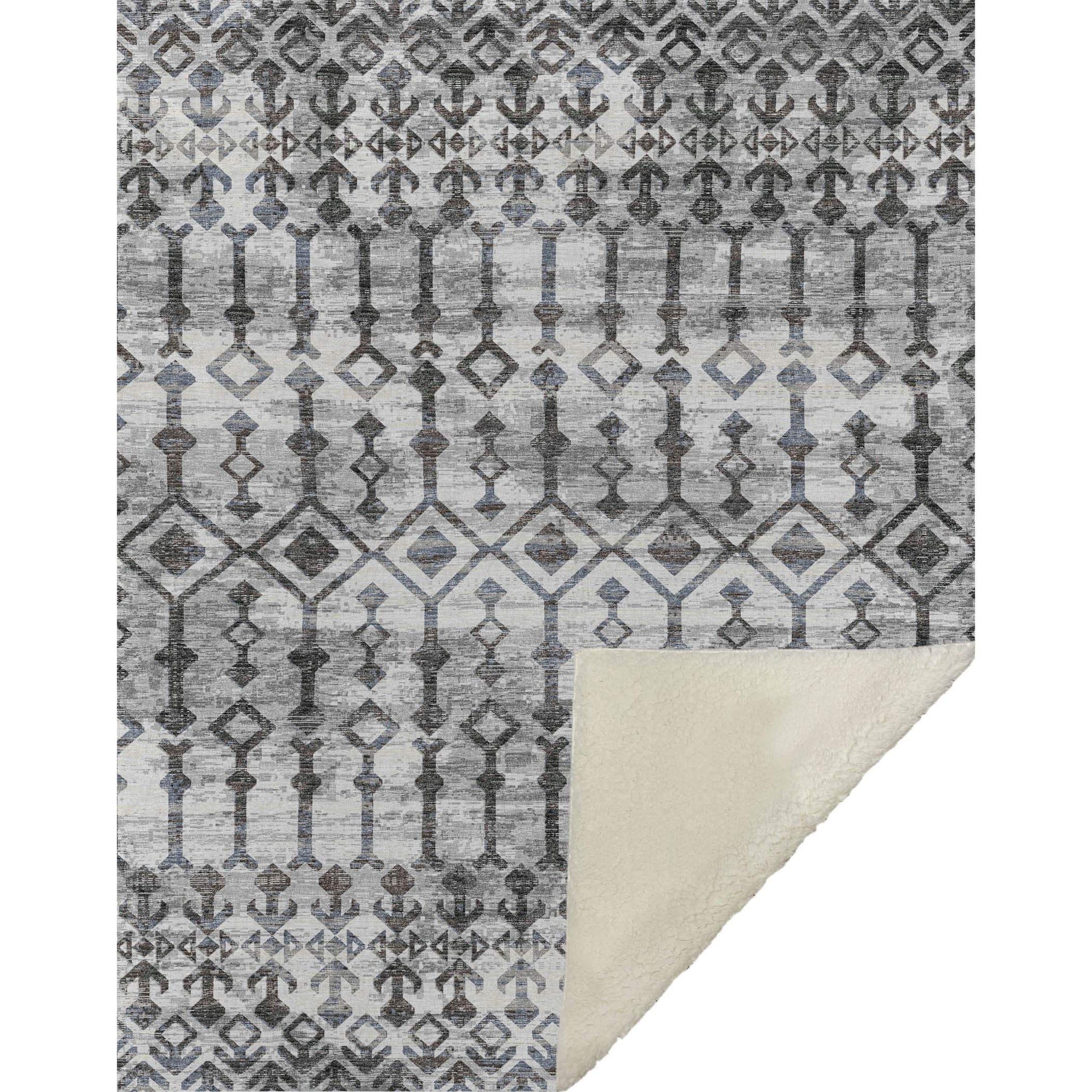 50" X 70" Charcoal And Gray Geometric Microfiber Plush Throw Blanket - Homeroots - Flyclothing LLC