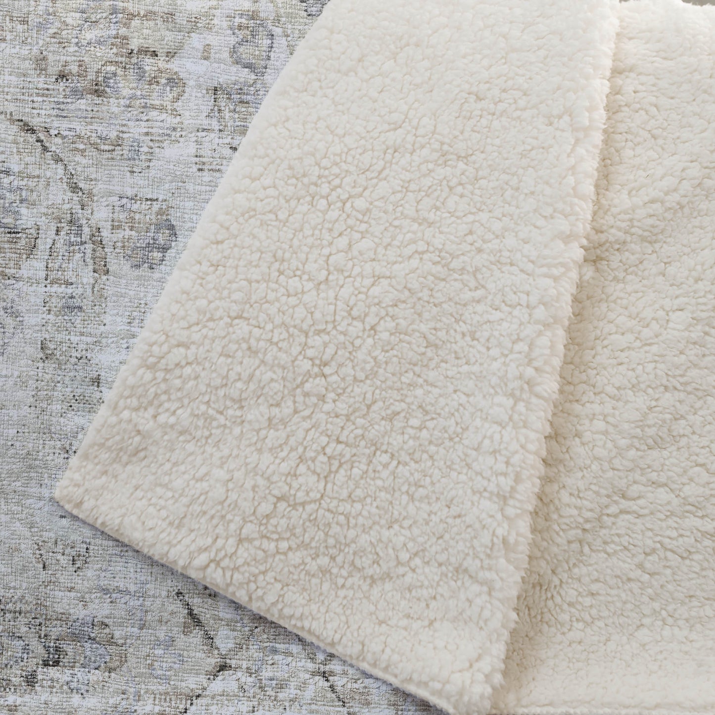 50" X 70" Linen Coffee And Ivory Damask Microfiber Plush Throw Blanket - Homeroots - Flyclothing LLC