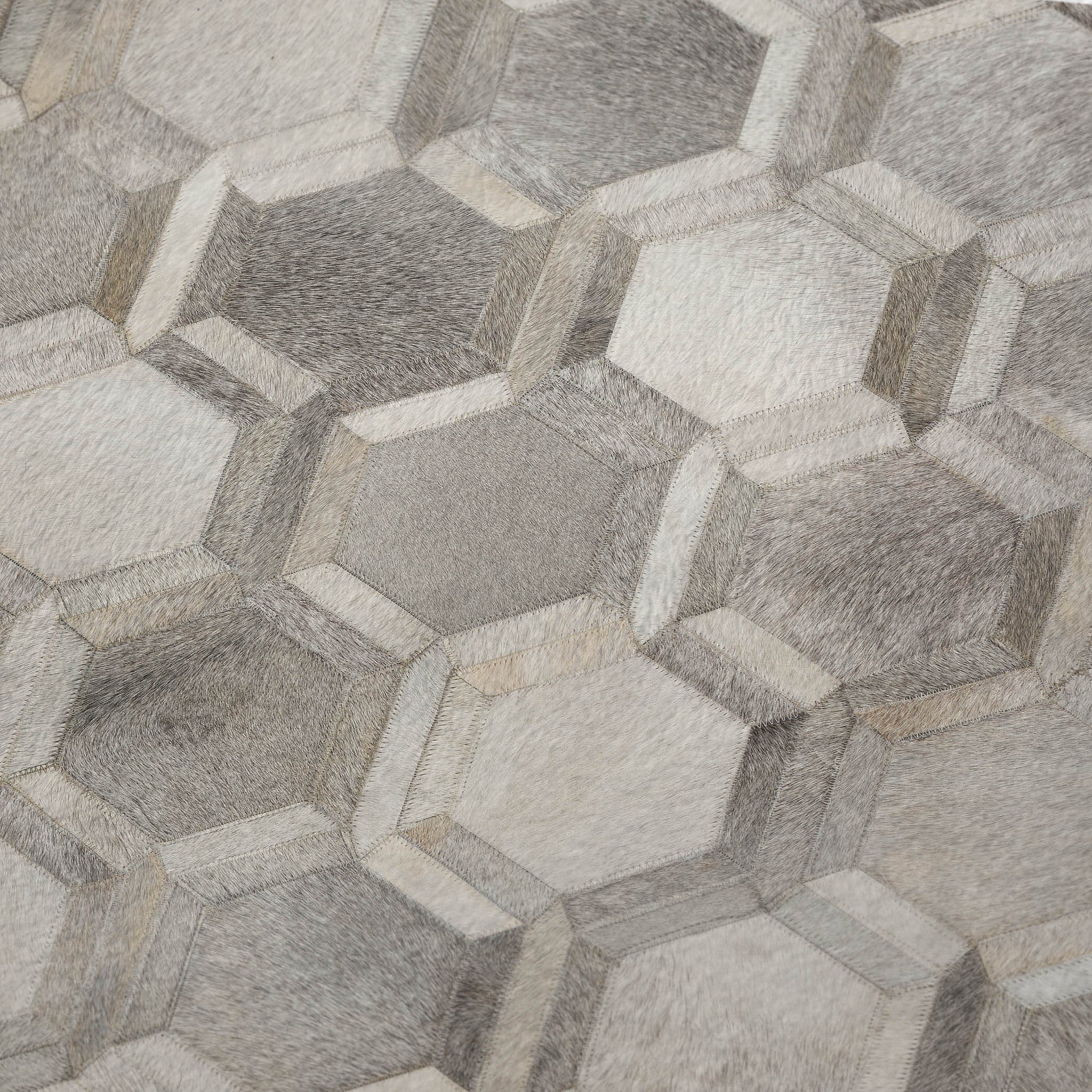 50" X 70" Gray And Ivory Geometric Microfiber Plush Throw Blanket - Homeroots - Flyclothing LLC