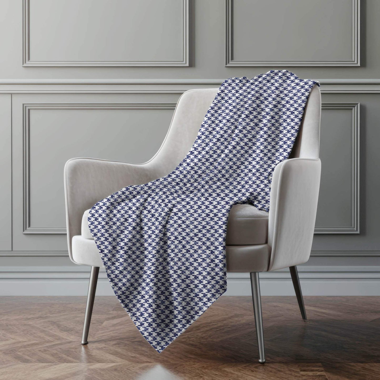 50" X 70" Navy Blue And White Houndstooth Microfiber Plush Throw Blanket - HomeRoots - Flyclothing LLC