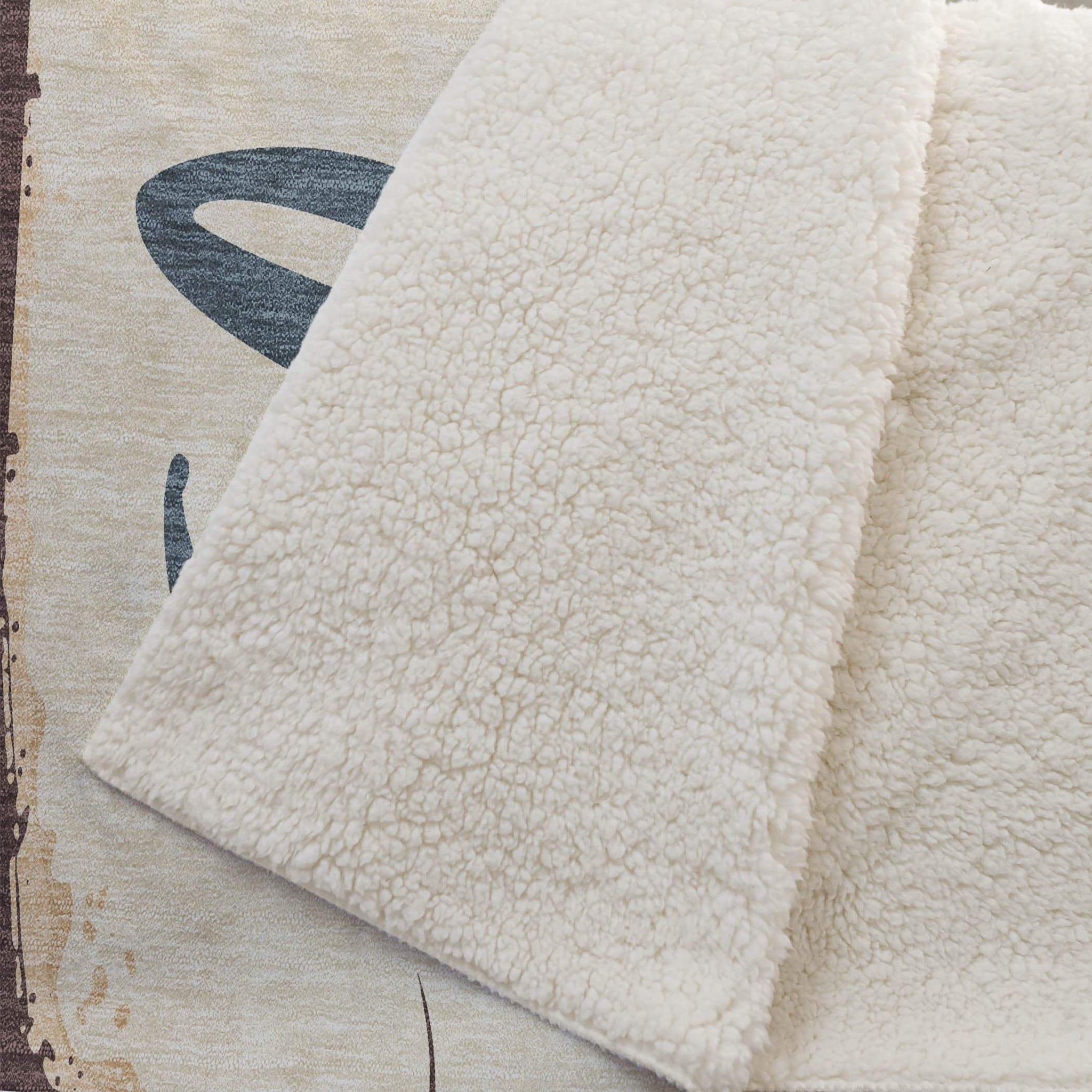 50" X 70" Beige Blue And Red Lobster Plush Throw Blanket - HomeRoots - Flyclothing LLC