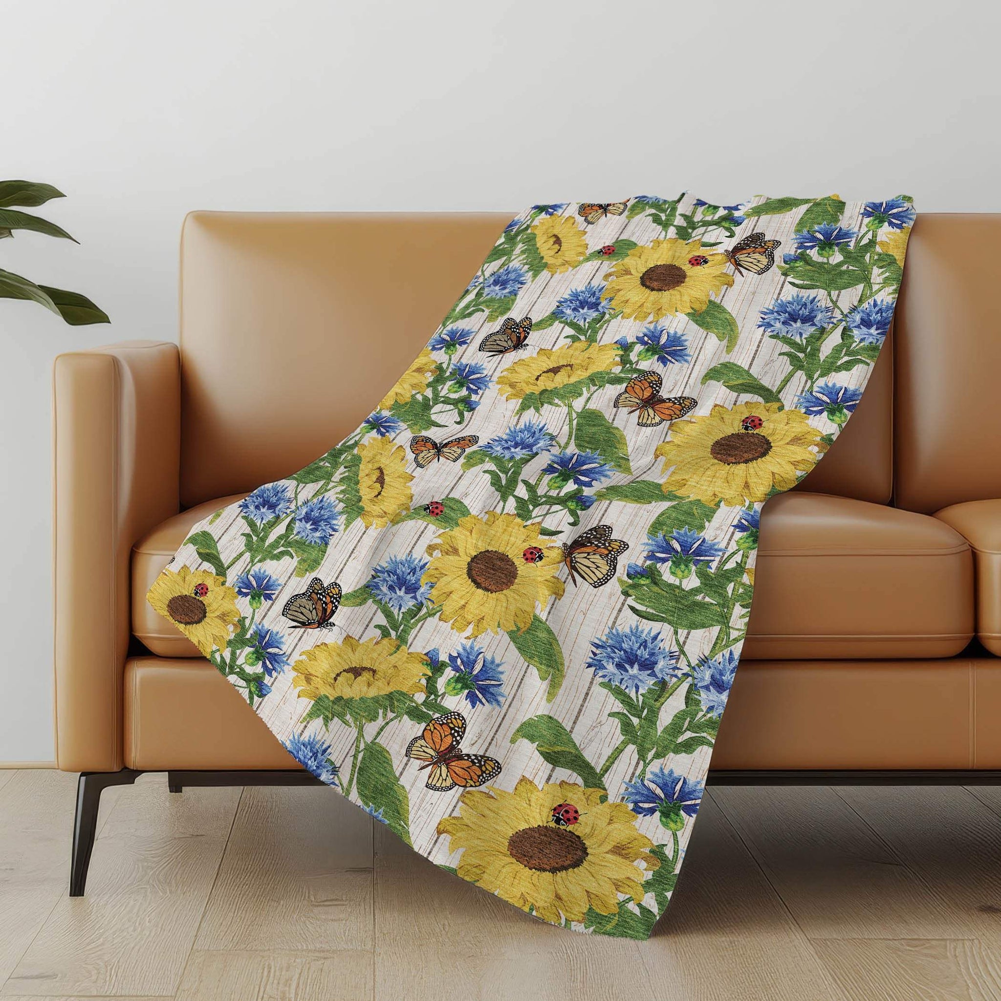 50" X 70" Ivory And Yellow Sunflower Floral Microfiber Plush Throw Blanket - Homeroots - Flyclothing LLC