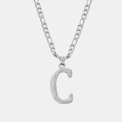 Collar con colgante de letras de acero de titanio