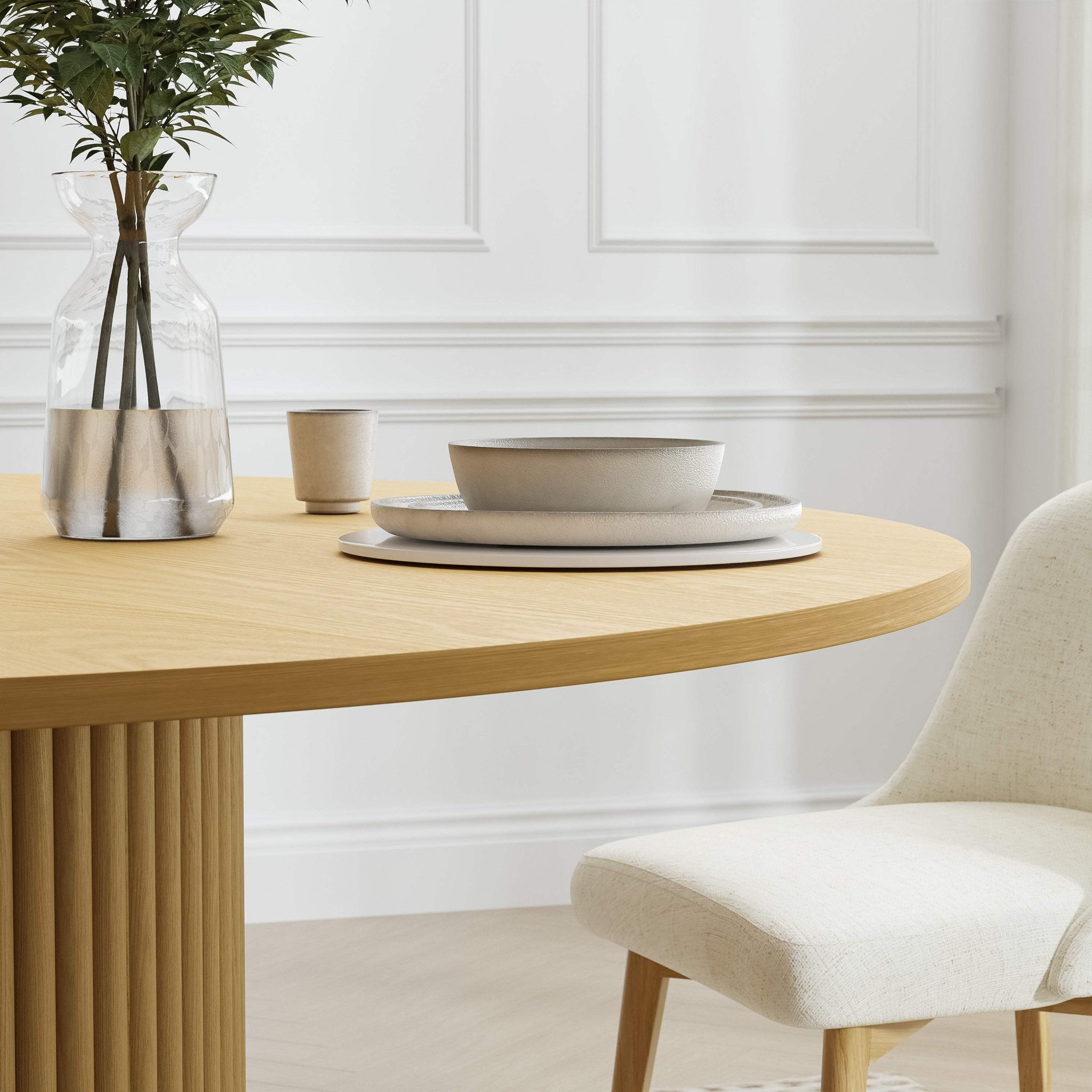 46" Oak Wood Pedestal Base Straight Edge Round Top Dining Table - HomeRoots - Flyclothing LLC