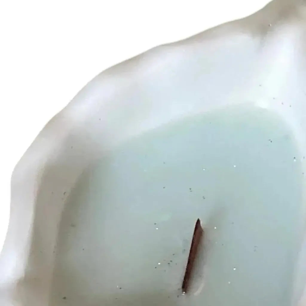 6" Light Blue Ocean Breeze Scented Soy Wax Candle In White Resin Novelty Holder - Homeroots - Flyclothing LLC