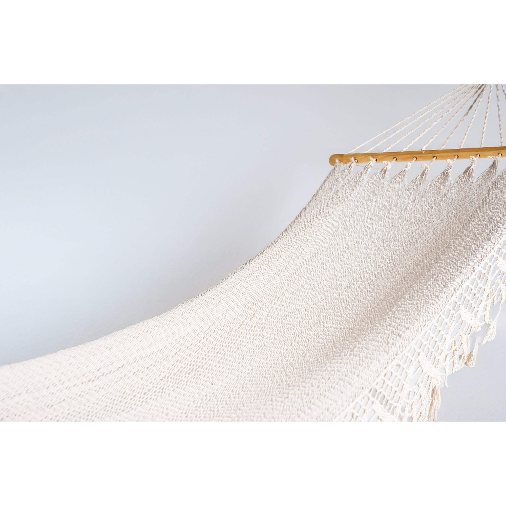 Off White Single Spreader Bar Hammock - HomeRoots - Flyclothing LLC