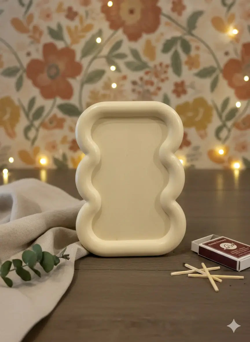 7" Light Yellow Resin Handmade Curvy Scalloped Trinket Tray - Homeroots - Flyclothing LLC