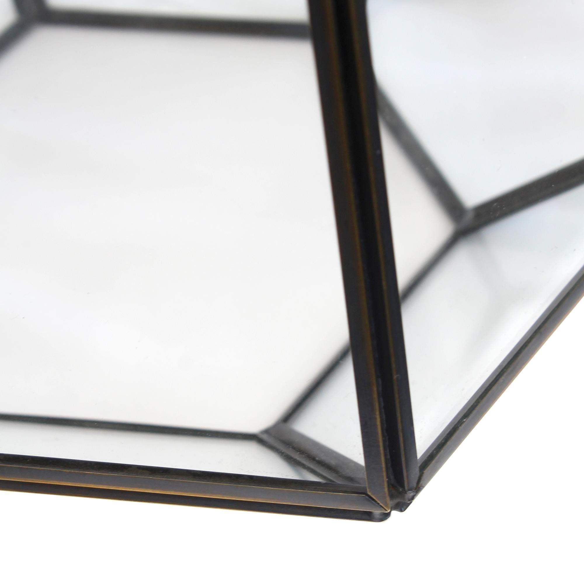 18" Clear And Brass Glass And Metal Geometric Table Lamp With Drum Shade - HomeRoots - Flyclothing LLC