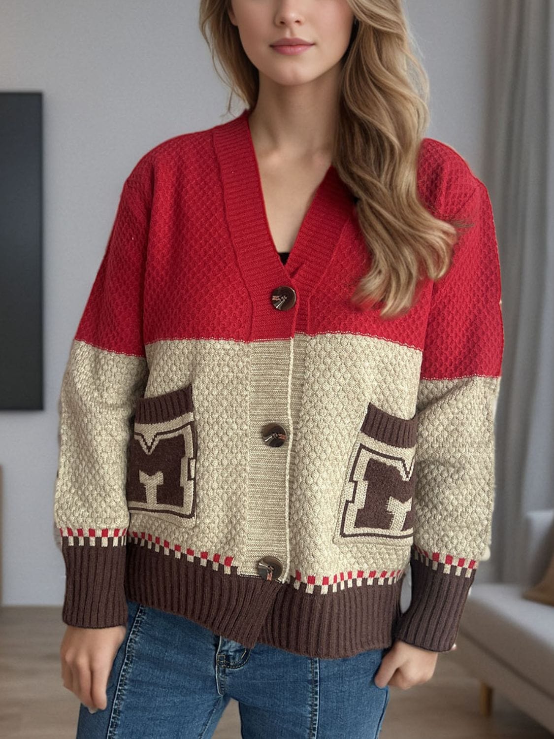 Pocketed Contrast V-Neck Button Up Cardigan - Trendsi