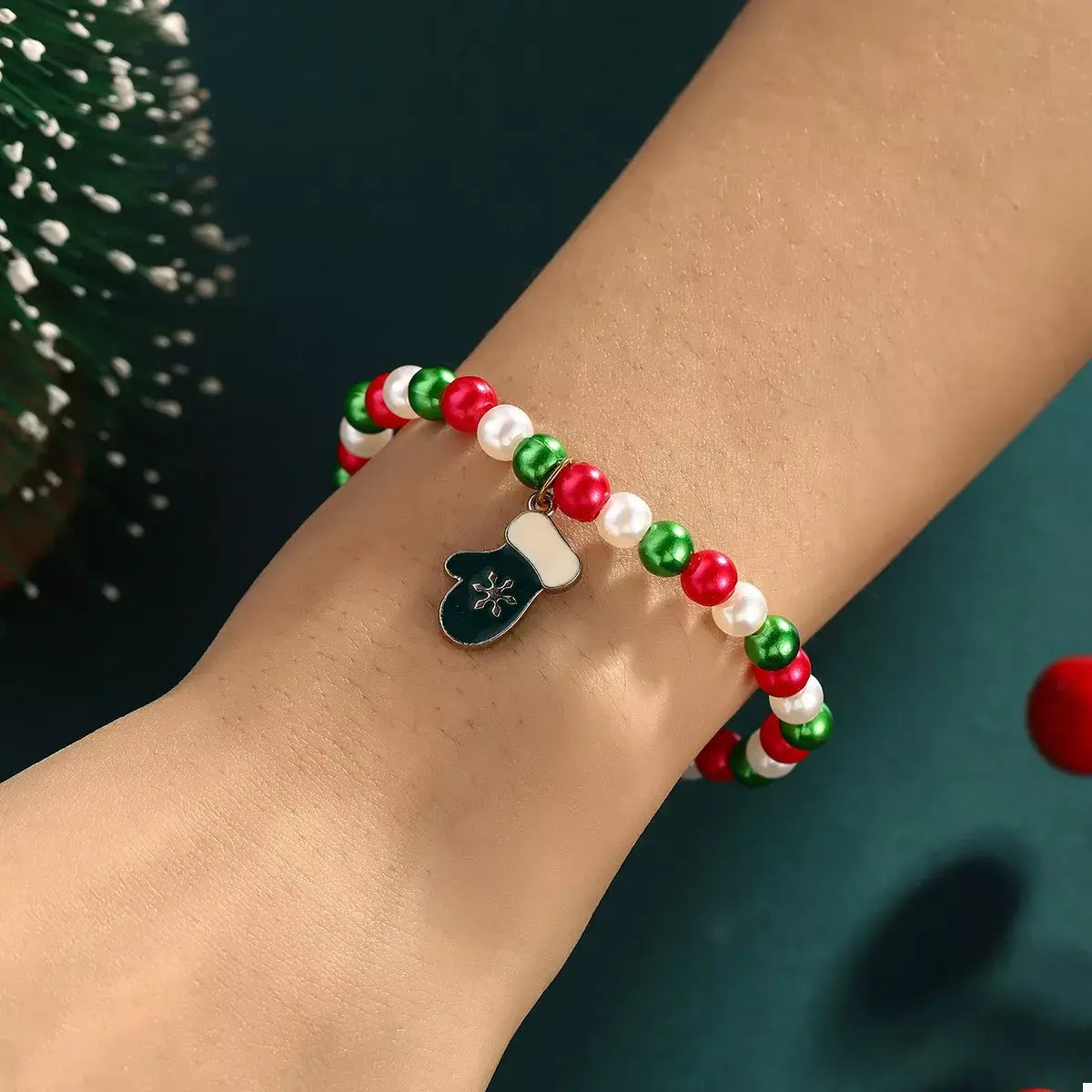 5 Piece Christmas Synthetic Pearl Bracelet - Trendsi - Flyclothing LLC