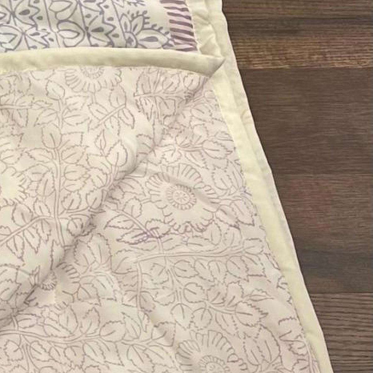 108" X 108" Sage And Cream Floral Cotton Decorative Comforter - HomeRoots - Flyclothing LLC
