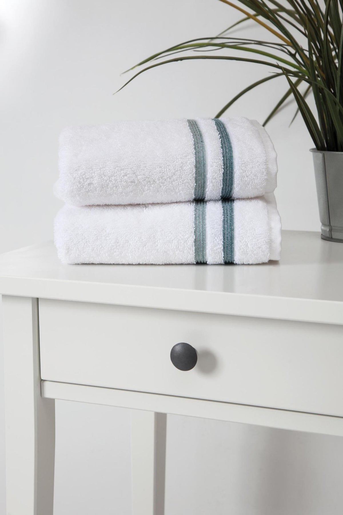 Set of Two White Turkish Cotton 16" X 30" Hand Towels - HomeRoots - Flyclothing LLC
