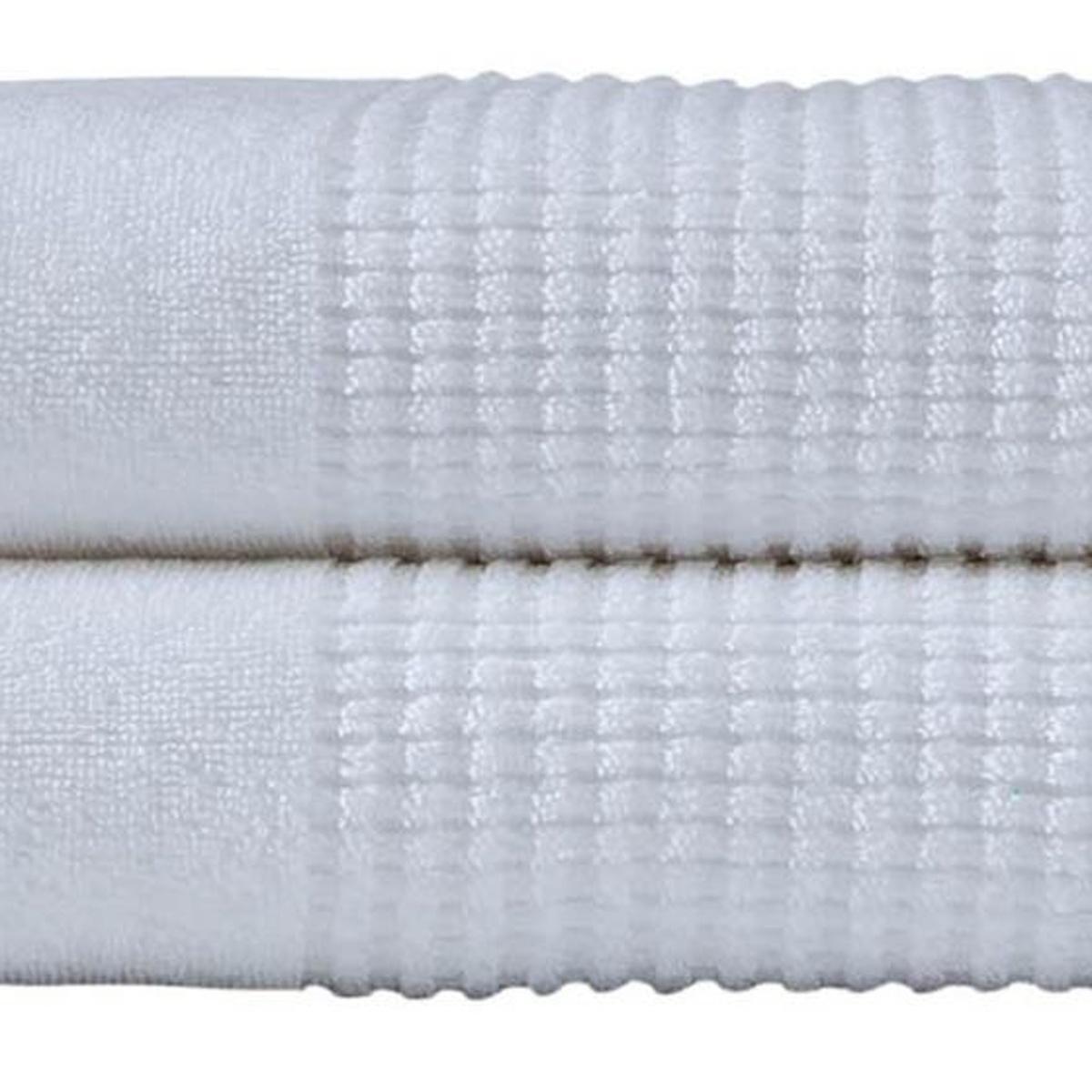 Set of Two White Polka Dots Turkish Cotton 27" X 54" Bath Towels - HomeRoots - Flyclothing LLC