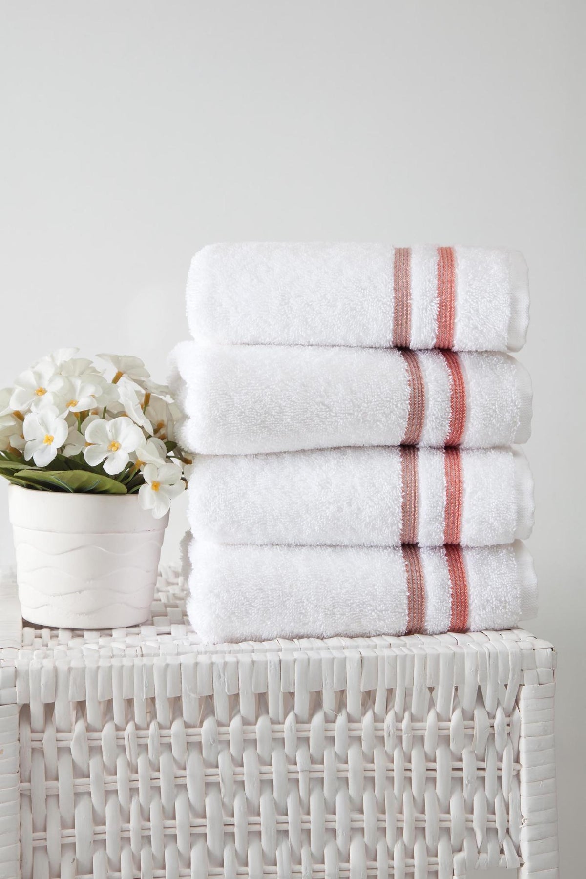 Set of Four White Turkish Cotton 16" X 30" Hand Towels - HomeRoots - Flyclothing LLC