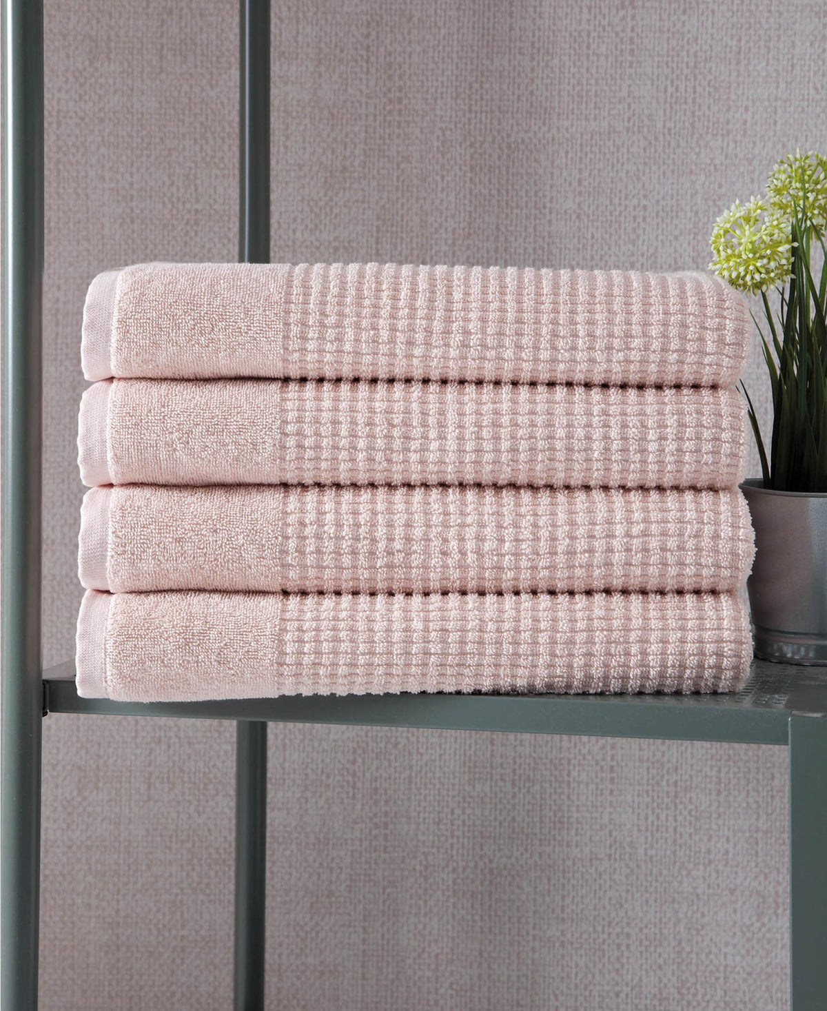 Set of Four Pink Polka Dots Turkish Cotton 27" X 54" Bath Towels - HomeRoots - Flyclothing LLC