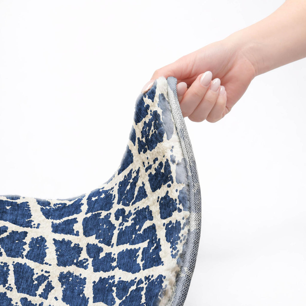 8' X 10' Navy Blue And Ivory Geometric Shag Washable Area Rug With UV Protection - HomeRoots - Flyclothing LLC