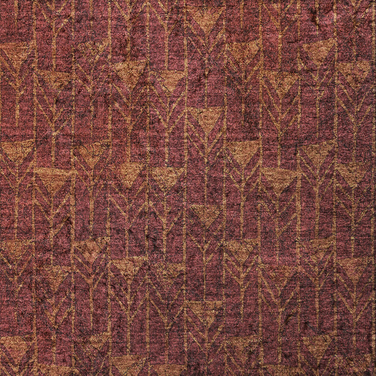 8' Burgundy And Gold Geometric Shag Washable Round Rug With UV Protection - HomeRoots - Flyclothing LLC