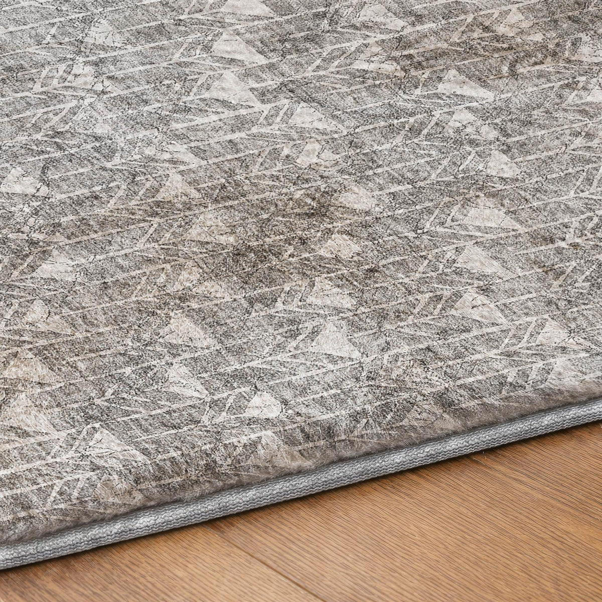 8' X 10' Gray And Silver Geometric Shag Washable Area Rug With UV Protection - HomeRoots - Flyclothing LLC