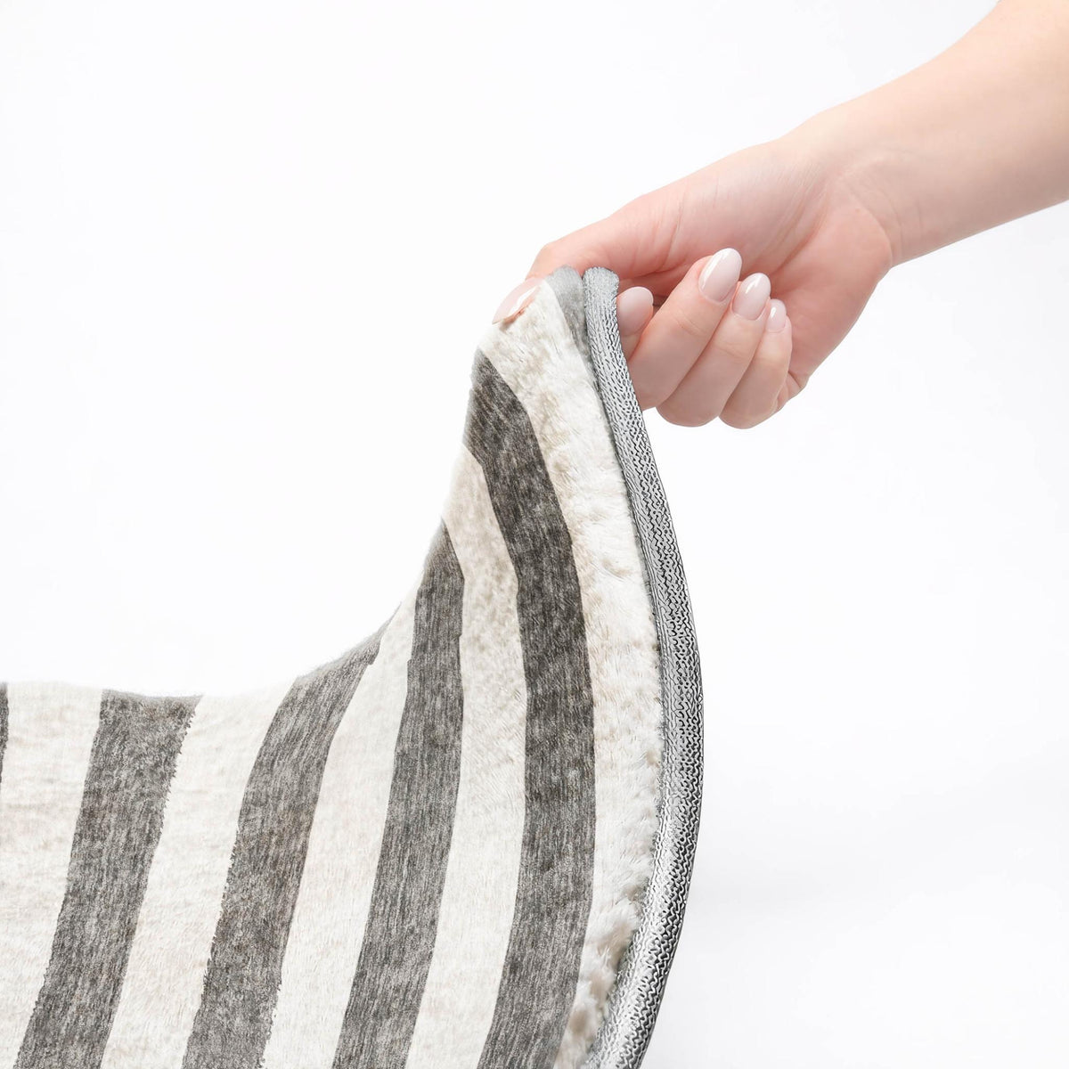 8' Charcoal And Ivory Striped Shag Washable Round Rug With UV Protection - HomeRoots - Flyclothing LLC